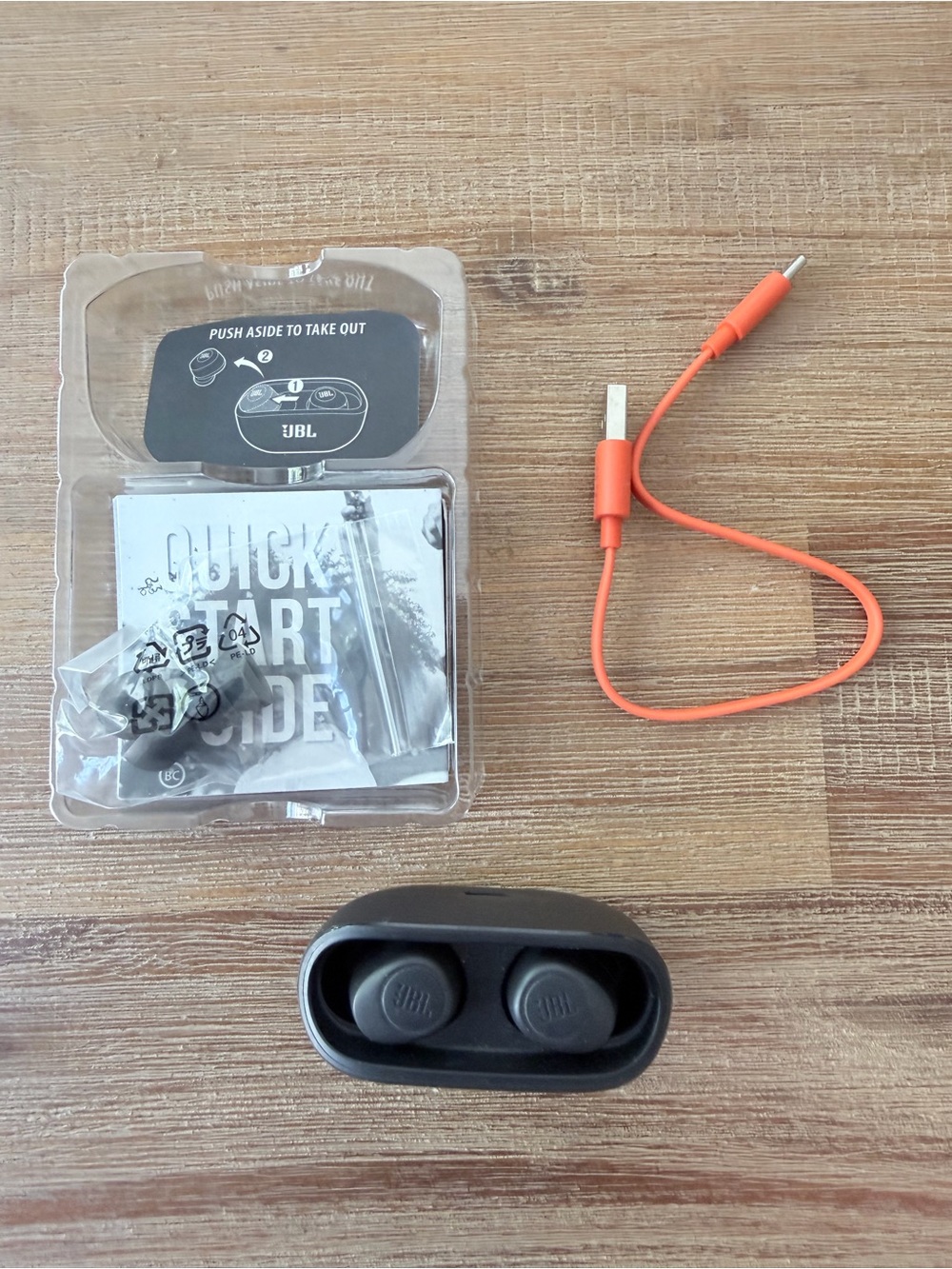 JBL VIBE100 True Wireless Earbuds — Black - Picture 6 of 6